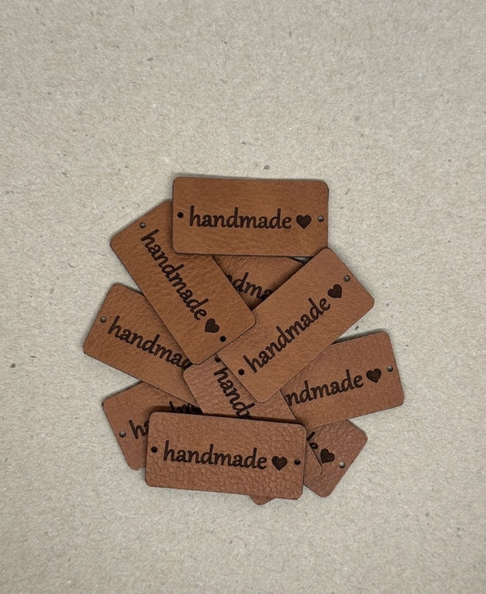 Zestaw Startowy Metek z Ekoskóry "Handmade" – 20 szt. (Brąz) | 2x4 cm